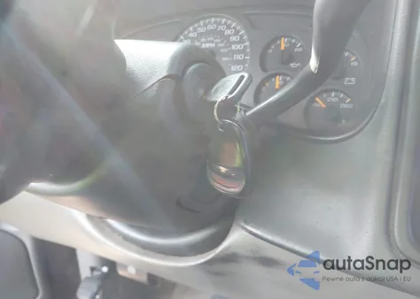 2005 Chevrolet Tahoe Lt from USA, damaged, VIN 1GNEC13T15R114012